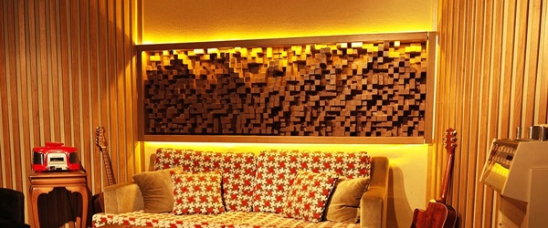 Panele ścienne drewniane akustyczne Natural Wood Panels wykorzystane jako detal