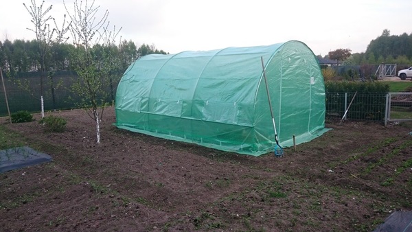 folia ogrodnicza wzmocniona siatką