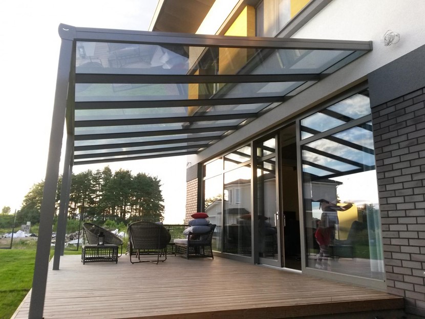 Metalowa pergola tarasowa