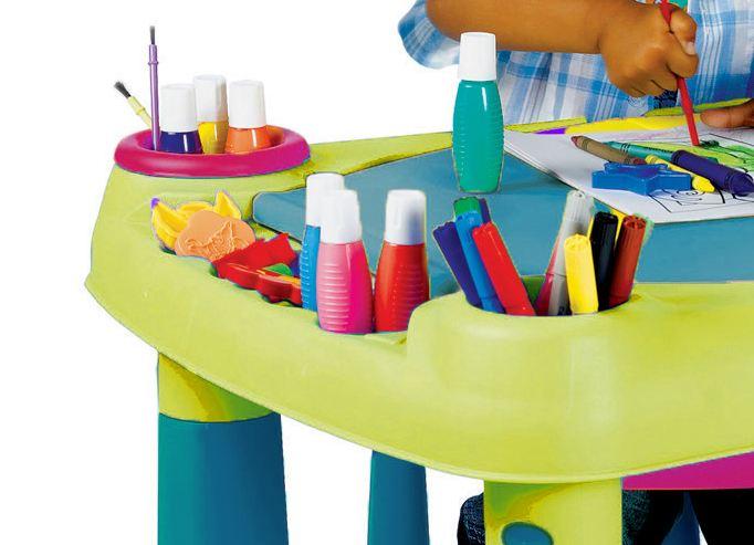 Stolik edukacyjny