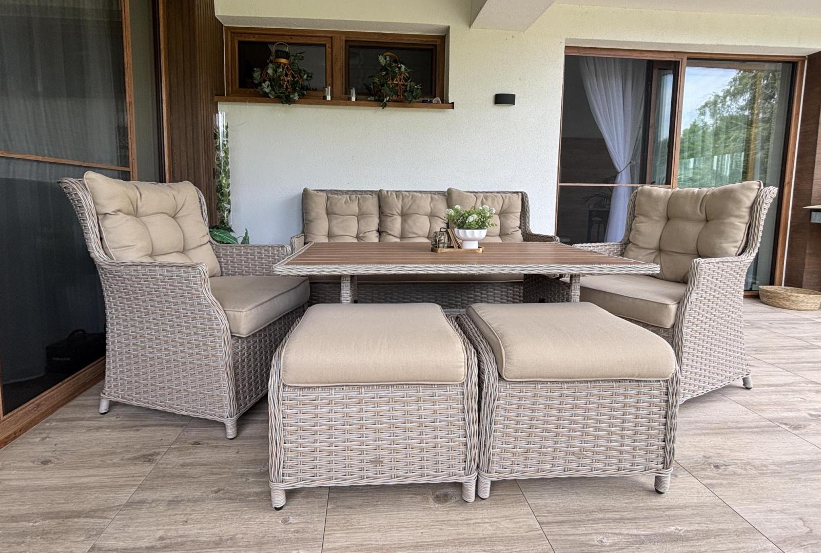 Meble technorattanowe z sofą 178cm, 2 fotelami, 2 pufami i stołem obiadowym polywood Fiorento - Beige
